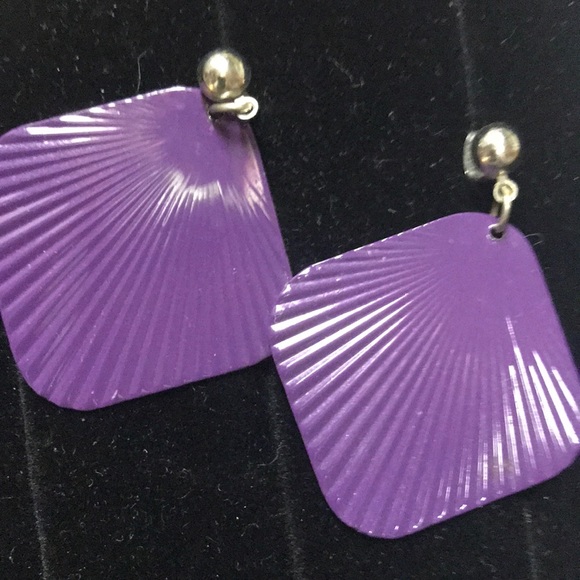 Vintage Earrings Set - Picture 7 of 8